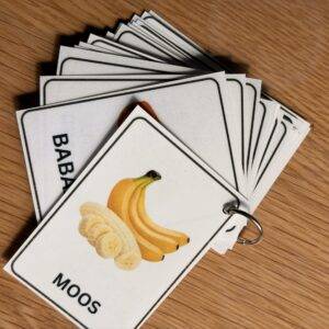 Kaarar ( flashcards of fruits
